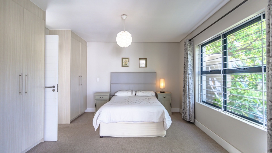 3 Bedroom Property for Sale in Heldervue Western Cape